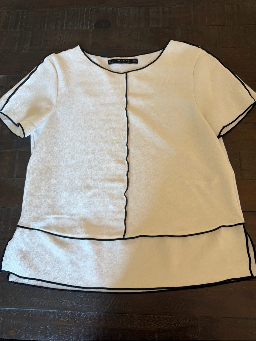Zara Cream Short-Sleeve Top with Black Piping
